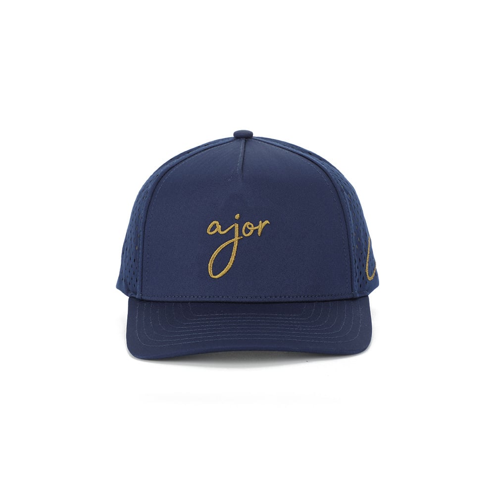 Customization 3d Embroidery 6 Panel Laser Cutting Holes Baseball Sports Trucker Cap Hat Manufacturer For Man